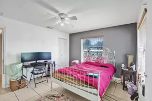 16351 NW 37th Ct, Miami Gardens, FL 33054 - Photo 23