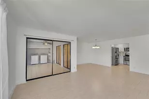 3529 NW 35th St, Coconut Creek, FL 33066 - Photo 9