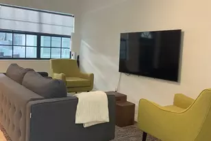 2404 NE 33rd Ave, Fort Lauderdale, FL 33305 - Photo 3