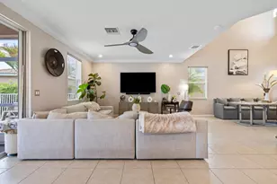 707 NW Leonardo Cir, Port Saint Lucie, FL 34986 - Photo 9