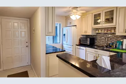 4822 Esedra Court #205, Lake Worth, FL 33467 - Photo 3