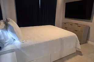 1301 NE 16th Terrace, Fort Lauderdale, FL 33304 - Photo 9