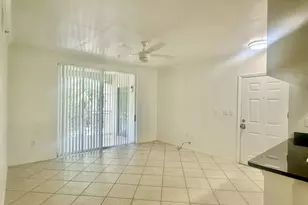 6475 Emerald Dunes Dr, West Palm Beach, FL 33411 - Photo 7