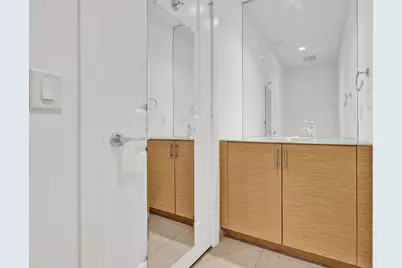 315 NE 3rd Avenue #1201, Fort Lauderdale, FL 33301 - Photo 11