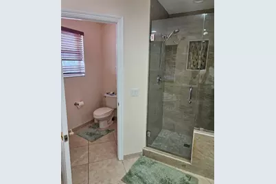 13382 Lakepointe Circle, Cooper City, FL 33330 - Photo 31