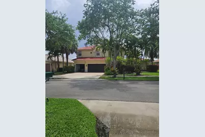 13382 Lakepointe Circle, Cooper City, FL 33330 - Photo 9
