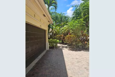 13382 Lakepointe Circle, Cooper City, FL 33330 - Photo 81