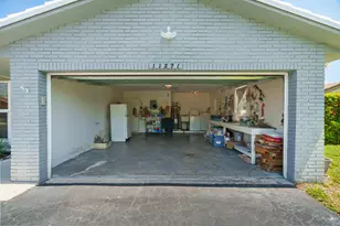 11271 NW 35th St, Coral Springs, FL 33065 - Photo 35