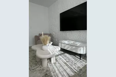 2526 Pierce Street #4, Hollywood, FL 33020 - Photo 5