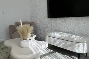 2526 Pierce St, Hollywood, FL 33020 - Photo 5