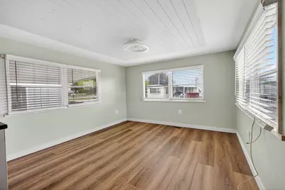 10885 SE Federal Highway, Hobe Sound, FL 33455 - Photo 9