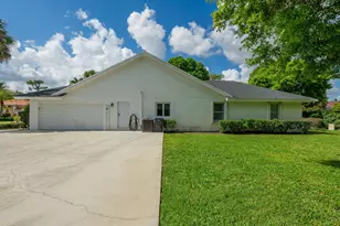 15575 Woodmar Ct, Wellington, FL 33414 - Photo 49