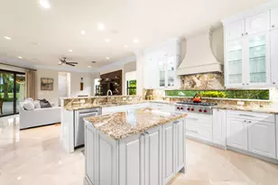 10445 N Barnsley Dr, Parkland, FL 33076 - Photo 5