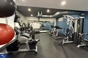 401 Golden Isles Dr, Hallandale Beach, FL 33009 - Photo 27