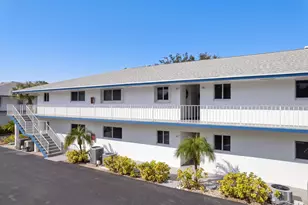 8 Garden St, Tequesta, FL 33469 - Photo 1