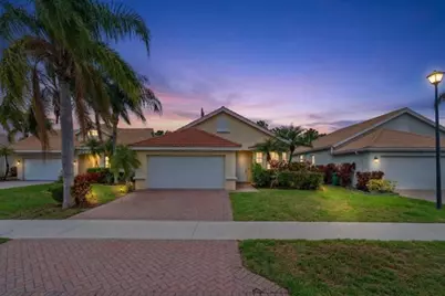 808 SW Munjack Circle, Port Saint Lucie, FL 34986 - Photo 1