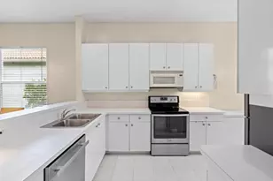 808 SW Munjack Cir, Port Saint Lucie, FL 34986 - Photo 5