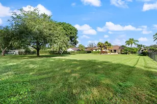 12650 SW 34th Pl, Davie, FL 33330 - Photo 41