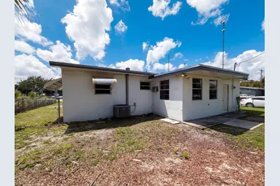 5921 SW 41st Street, West Park, FL 33023 - Photo 5