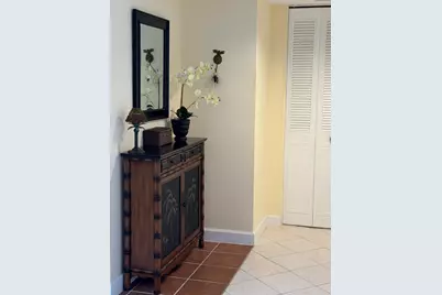 5600 N Flagler Drive #404, West Palm Beach, FL 33407 - Photo 3
