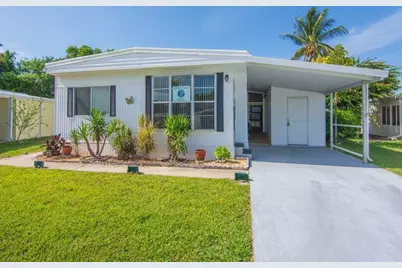 521 NE Sapphire Way, Jensen Beach, FL 34957 - Photo 1