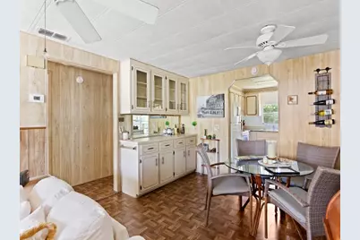 521 NE Sapphire Way, Jensen Beach, FL 34957 - Photo 5