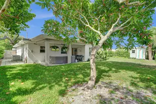 246 NE 30th St, Boca Raton, FL 33431 - Photo 27
