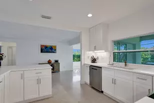 246 NE 30th St, Boca Raton, FL 33431 - Photo 13