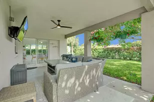 246 NE 30th St, Boca Raton, FL 33431 - Photo 25