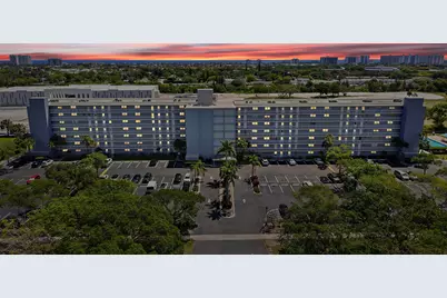 5700 NW 2nd Avenue #604, Boca Raton, FL 33487 - Photo 3