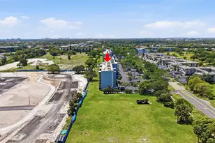 5700 NW 2nd Ave, Boca Raton, FL 33487 - Photo 29