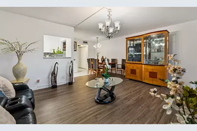 126 Southampton B, West Palm Beach, FL 33417 - Photo 5