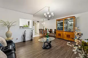 126 Southampton B, West Palm Beach, FL 33417 - Photo 5