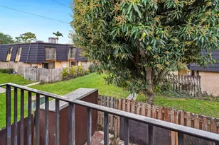 262 Woodland Rd, Palm Springs, FL 33461 - Photo 15