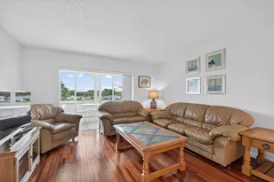 7787 Golf Cir Dr, Margate, FL 33063 - Photo 11
