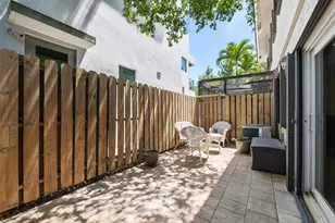 905 SE 12th Ct, Fort Lauderdale, FL 33316 - Photo 31