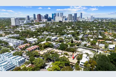 905 SE 12th Court #15, Fort Lauderdale, FL 33316 - Photo 1