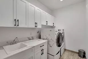 15760 Italian Cypress Wy, Wellington, FL 33414 - Photo 17