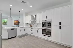 15760 Italian Cypress Wy, Wellington, FL 33414 - Photo 3