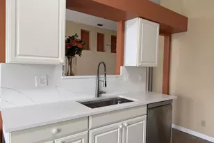 13310 Greenshore Pl, Wellington, FL 33414 - Photo 3