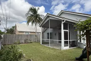 13310 Greenshore Pl, Wellington, FL 33414 - Photo 15