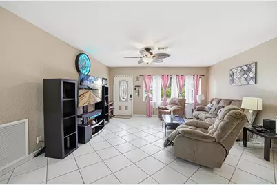 564 NW 55th Street, Boca Raton, FL 33487 - Photo 5