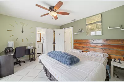 564 NW 55th Street, Boca Raton, FL 33487 - Photo 17