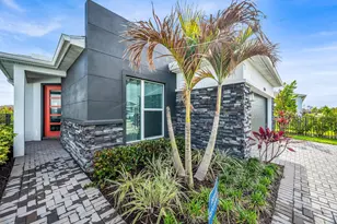 9060 SW Remy Ln, Port Saint Lucie, FL 34987 - Photo 3