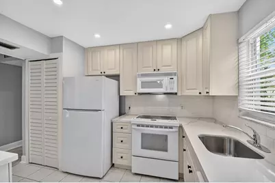 310 S J Street #2, Lake Worth Beach, FL 33460 - Photo 1