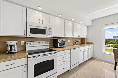 600 S Ocean Boulevard #504, Boca Raton, FL 33432 - Photo 11