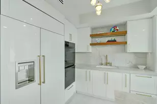 411 N New River Dr Dr E, Fort Lauderdale, FL 33301 - Photo 23