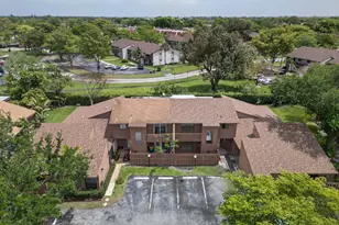 6194 Laurel Ln, Tamarac, FL 33319 - Photo 71