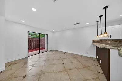 6194 Laurel Lane #C, Tamarac, FL 33319 - Photo 11