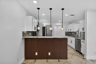 6194 Laurel Ln, Tamarac, FL 33319 - Photo 3